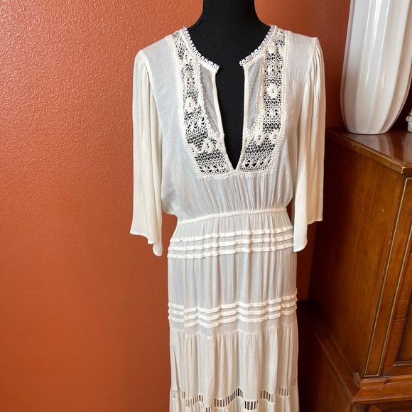 Cleobella Maxi Dress. Ivory. Size Large. - Picture 11 of 13